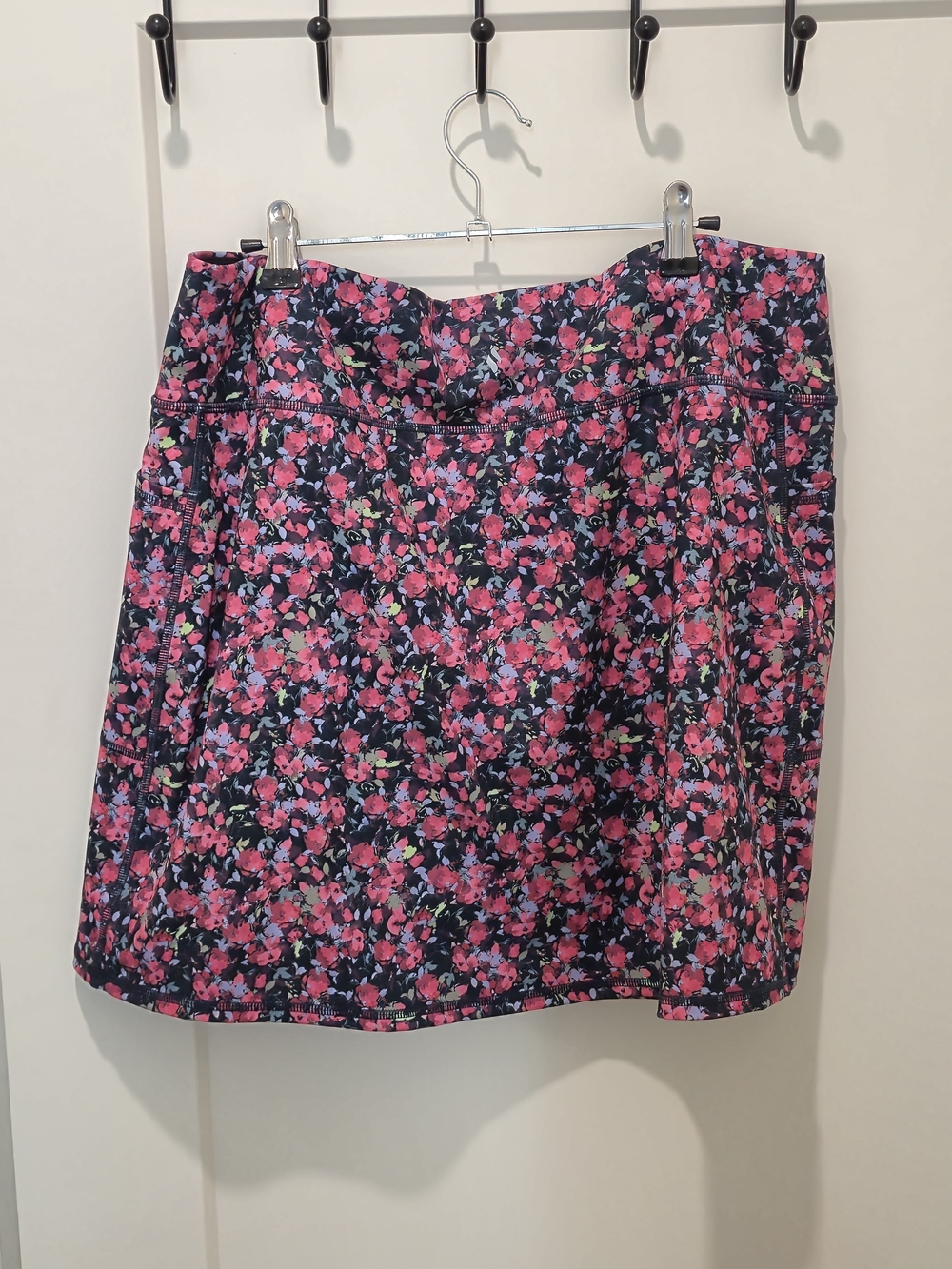Skechers Navy And Pink Floral Print Mini Skort